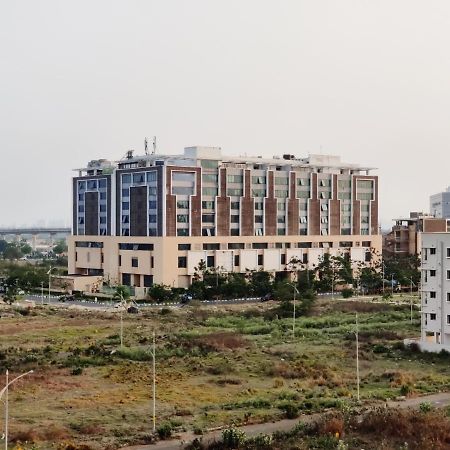 Sanjiva Suites Kolkata Eksteriør bilde