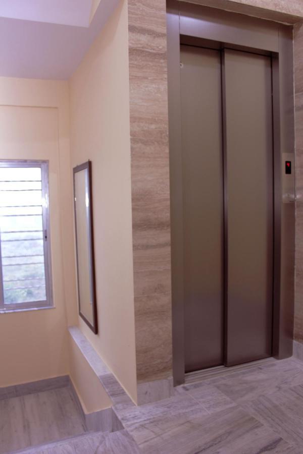 Sanjiva Suites Kolkata Eksteriør bilde
