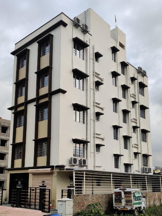 Sanjiva Suites Kolkata Eksteriør bilde